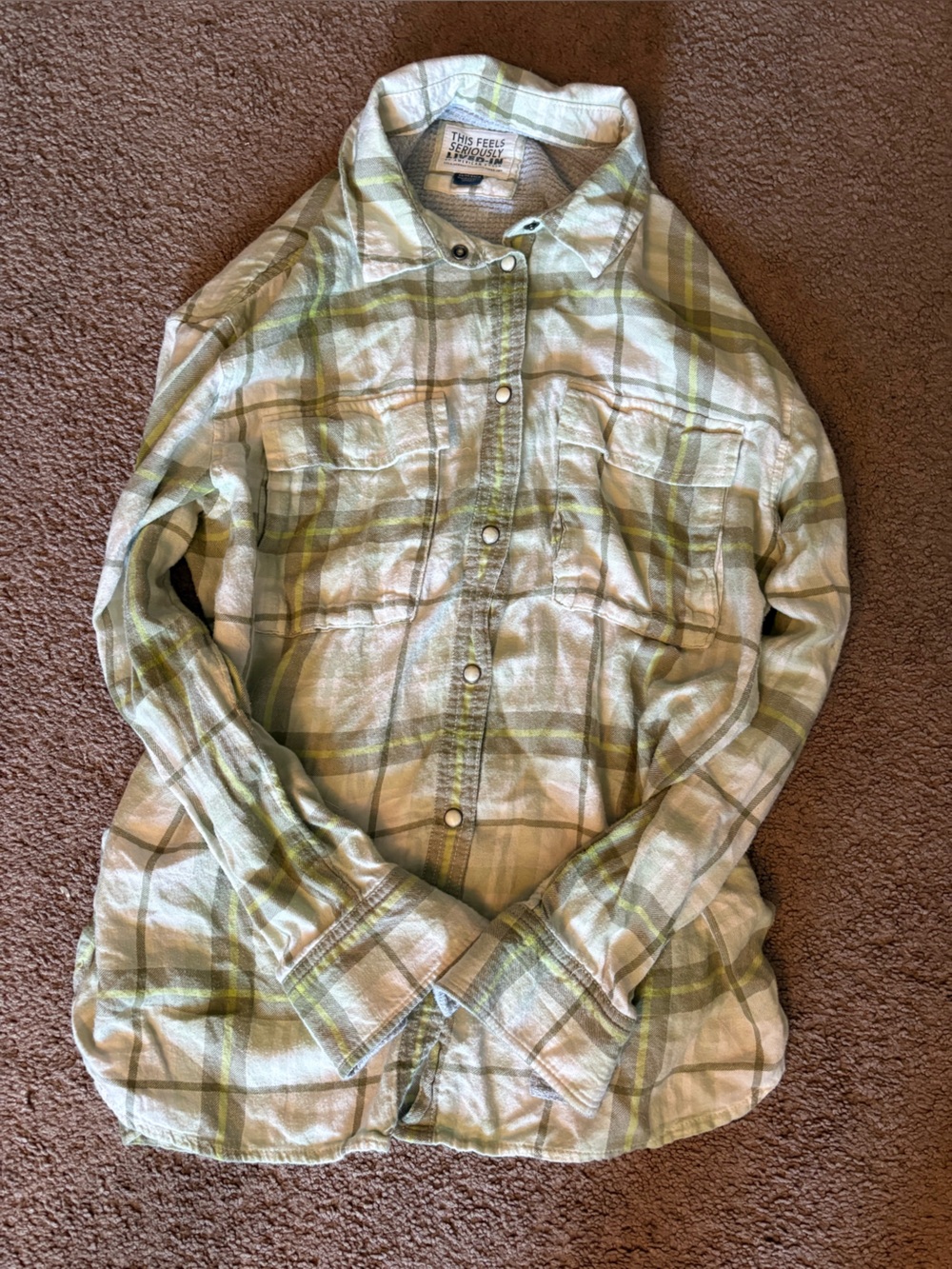 American Eagle Light Green Plaid Button-Up Flannel